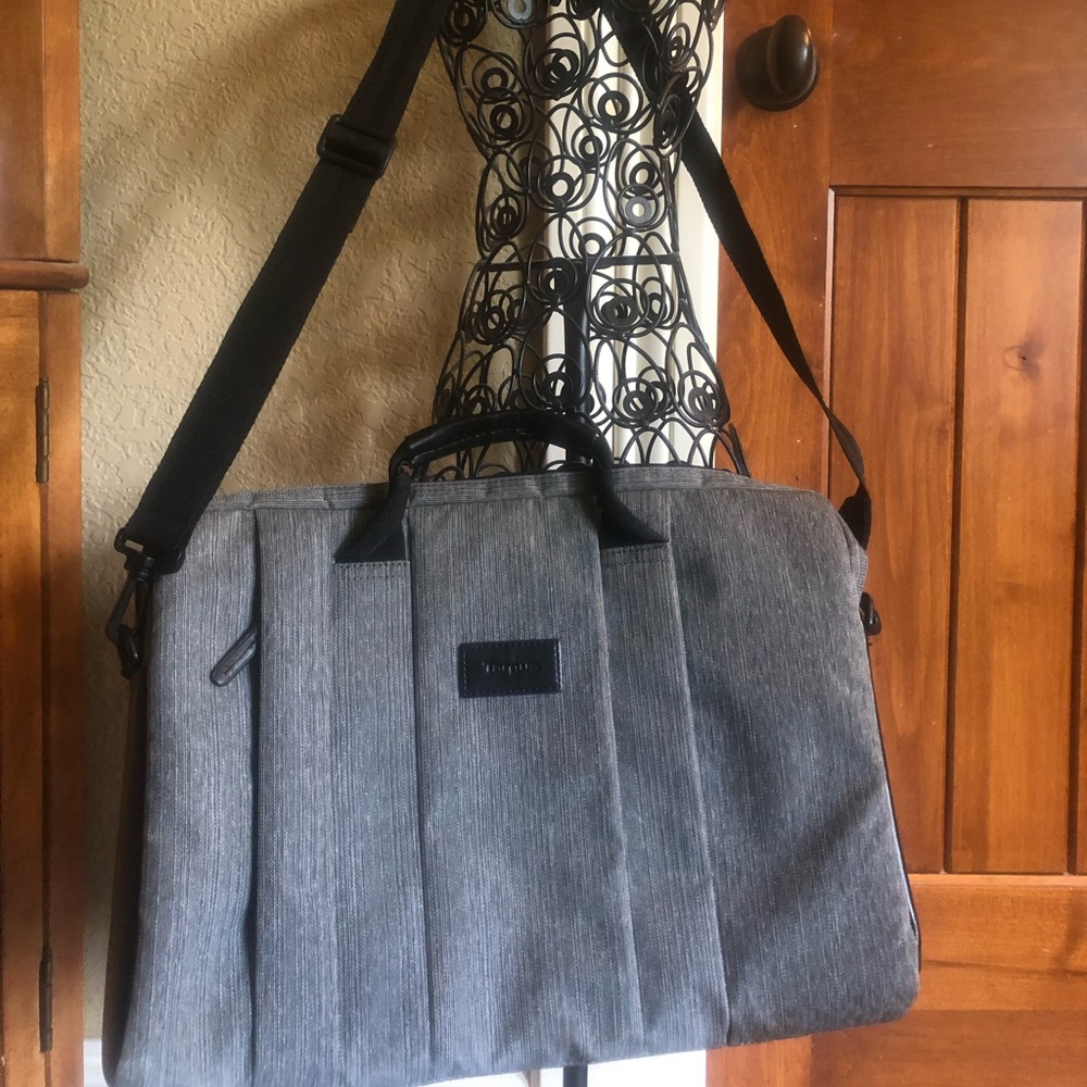 Targus computer bag